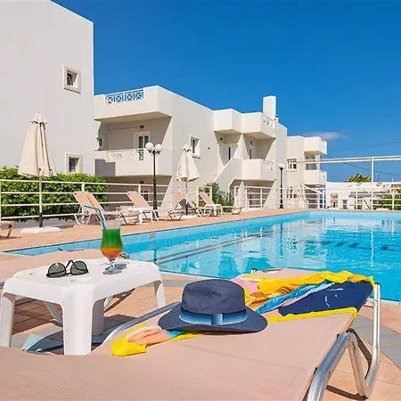 Petros Village 3*