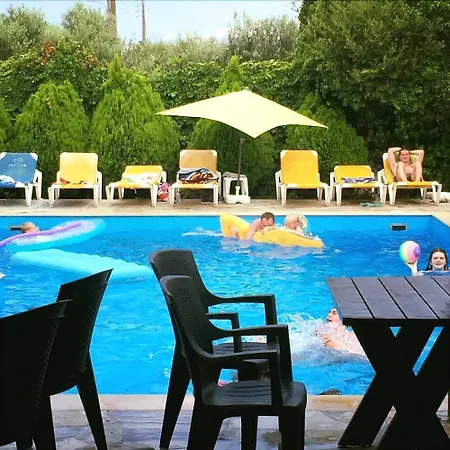 Aparthotel Petros Village Hersonissos (Crete)