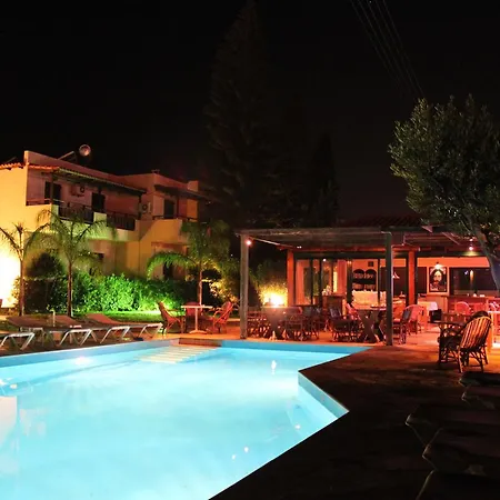 Aparthotel Petros Village