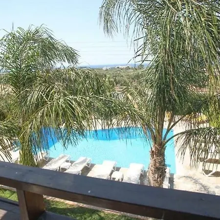 Petros Village Aparthotel Hersonissos (Crete)